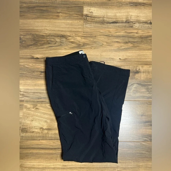 LL Bean Womens 10 Comfort Trail
Pant - Picture 1 of 9